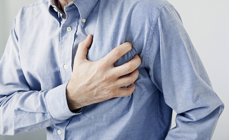 Göğüste Kuvvetli Ağrı